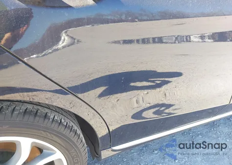 2017 Mercedes-Benz C 300 4Matic/Luxury 4Matic/Sport 4Matic from USA, damaged, VIN 55SWF4KB4HU213818